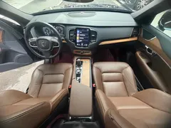 2022 Volvo XC90 7-seat, чёрный — фото 13