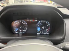 2022 Volvo XC90 7-seat, чёрный — фото 15