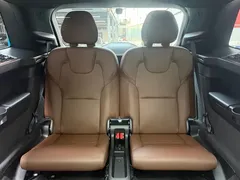 2022 Volvo XC90 7-seat, чёрный — фото 19