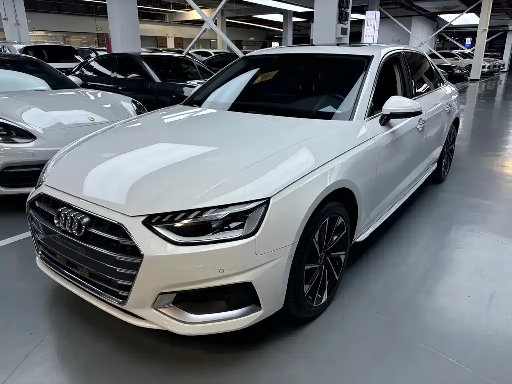 2022 Audi A4L 40 TFSI Luxury Sport