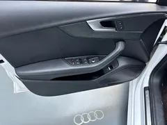 2022 Audi A4L 40 TFSI Luxury Sport, белый — фото 6