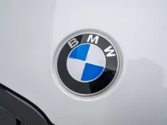 2023 BMW 3 Series 3 325Li M, белый — фото 21