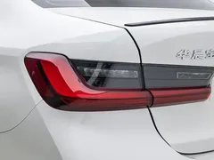 2023 BMW 3 Series 3 325Li M, белый — фото 26