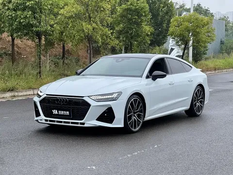 2022 Audi A7 55 TFSI quattro Premium
