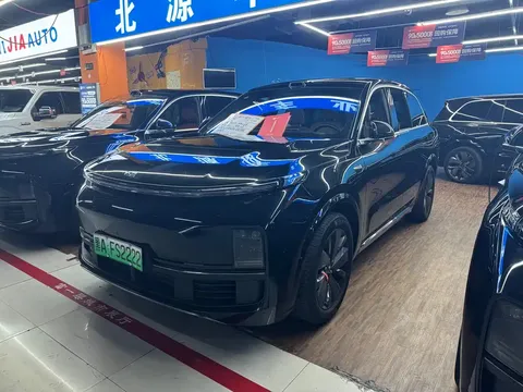2025 Li Auto L8 Pro