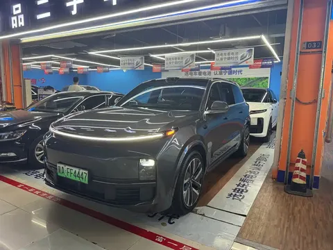 2022 Li Auto L9 Max