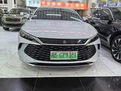 2024 BYD Qin L DM-i 120KM — фото 2
