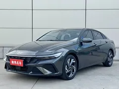 2023 Hyundai Elantra 1.5L CVT LUX Premium — фото 1