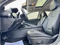 2023 Hyundai Elantra 1.5L CVT LUX Premium — фото 9