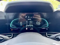 2023 Hyundai Elantra 1.5L CVT LUX Premium — фото 10