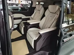 2023 Hongqi HQ9 2.0T — фото 17