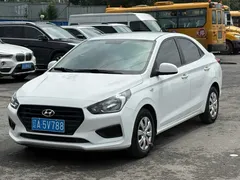 2020 Hyundai Reina 1.4L MT GLS, белый — фото 1