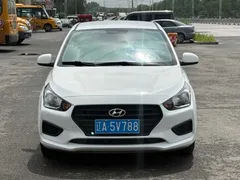 2020 Hyundai Reina 1.4L MT GLS, белый — фото 2