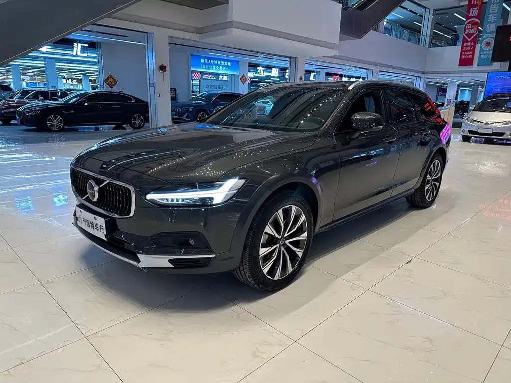 2021 Volvo V90 Cross Country B5 AWD Zhiyuan