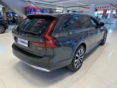 2021 Volvo V90 Cross Country B5 AWD Zhiyuan — фото 13