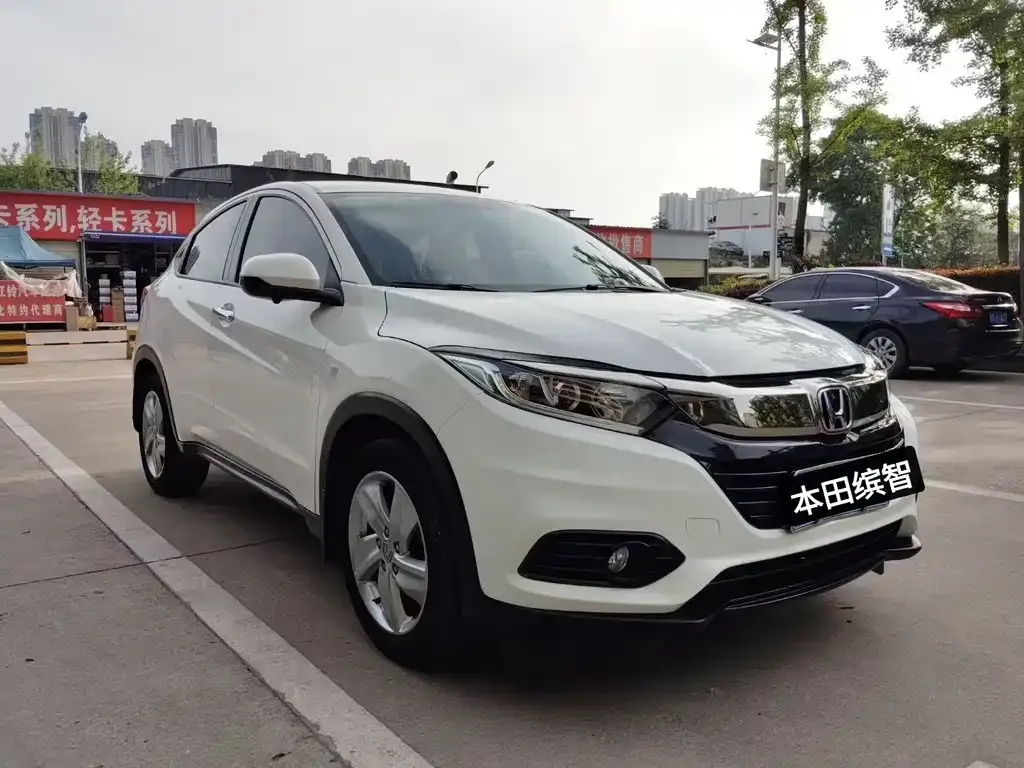 2022 Honda Vezel 1.5L CVT Pioneer
