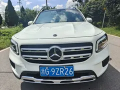 2020 Mercedes-Benz GLB 200, белый — фото 1