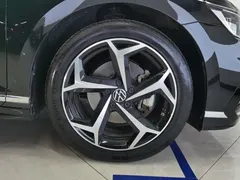 2023 Volkswagen Magotan 330TSI DCT Luxury, чёрный — фото 6