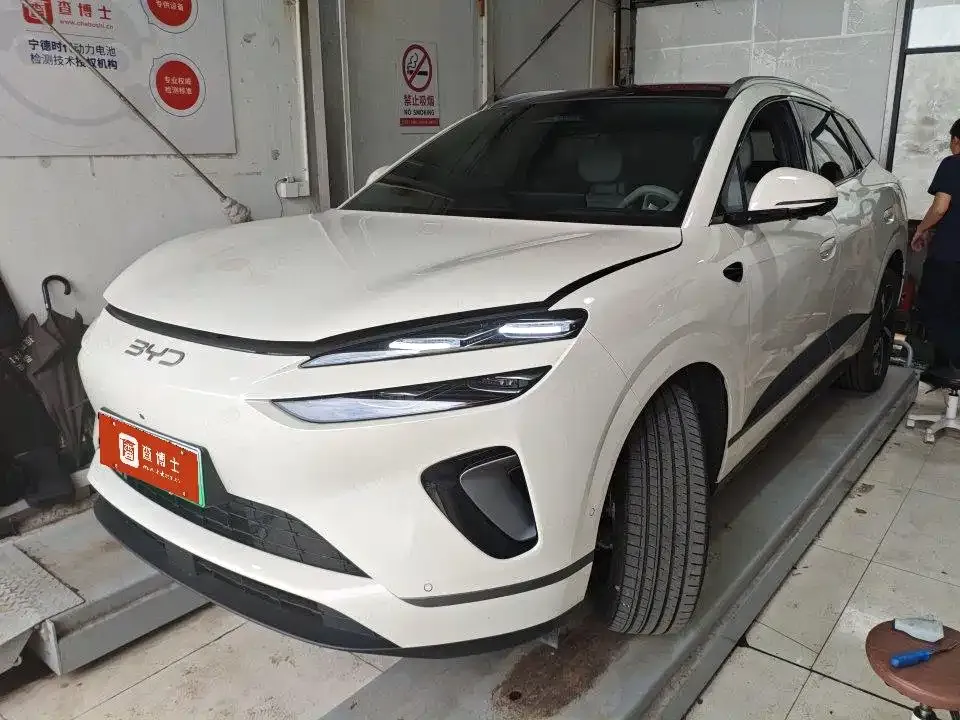 2025 BYD Sealion 06 DM-i 205 Plus