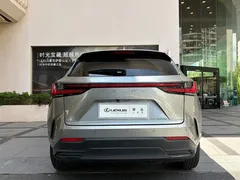 2022 Lexus NX 350h — фото 4