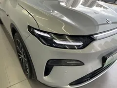 2026 Leapmotor C11 EV 640 Lidar Premium — фото 9
