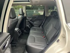 2021 Subaru Forester 2.0i Luxury, белый — фото 13