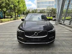 2023 Volvo XC60 4WD Luxury, чёрный — фото 3