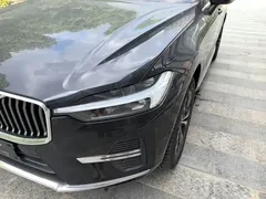 2023 Volvo XC60 4WD Luxury, чёрный — фото 24
