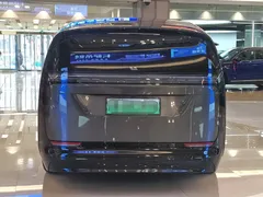 2025 Li Auto MEGA Home, белый — фото 8