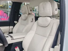2025 Li Auto MEGA Home, белый — фото 11