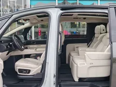 2025 Li Auto MEGA Home, белый — фото 12