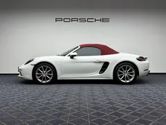 2022 Porsche 718 Boxster 2.0T, белый — фото 2