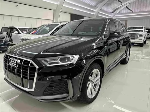 2023 Audi Q7 45 TFSI quattro S line