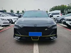 2022 Changan UNI-V 1.5T Sport, чёрный — фото 2