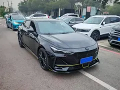 2022 Changan UNI-V 1.5T Sport, чёрный — фото 3