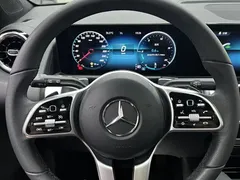 2021 Mercedes-Benz GLB 180, чёрный — фото 8