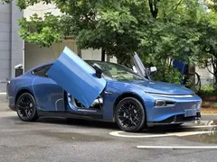 2024 Xpeng P7 P7i 702 Max, синий — фото 2