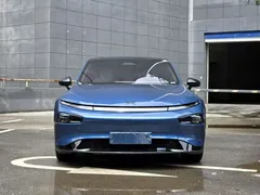 2024 Xpeng P7 P7i 702 Max, синий — фото 4