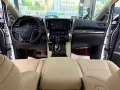 2021 Toyota Alphard Hybrid 2.5L Premium, белый — фото 13