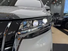 2021 Toyota Alphard Hybrid 2.5L Premium, белый — фото 23