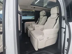 2025 Li Auto MEGA Home, белый — фото 4