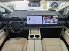 2025 Li Auto MEGA Home, белый — фото 10