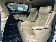 2023 Toyota Vellfire Hybrid 2.5L HV Premium, белый — фото 3