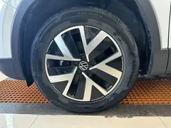 2023 Volkswagen Tayron 280TSI 2WD Plus, белый — фото 23