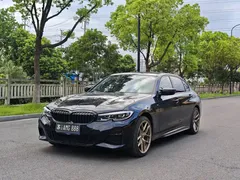 2022 BMW 3 Series 325Li M Sport Dark Package, чёрный — фото 1