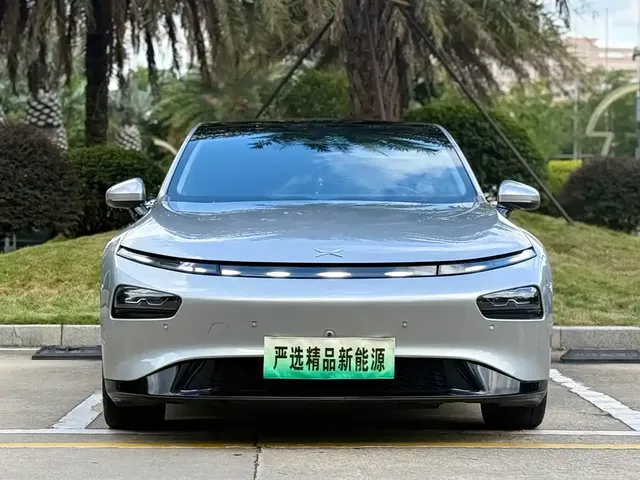 2022 Xpeng P7 480E