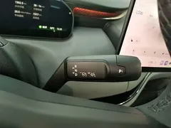 2025 Zeekr Mix Smart Driving, синий — фото 14