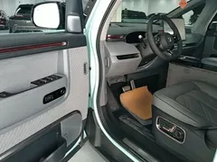 2025 Zeekr Mix Smart Driving, синий — фото 16