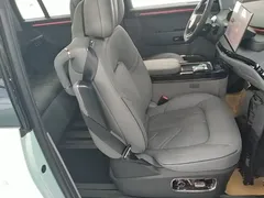 2025 Zeekr Mix Smart Driving, синий — фото 25