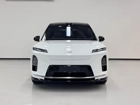 2026 Nio ES8 6-seat Executive Luxury